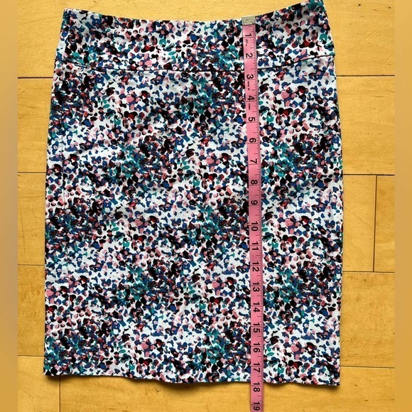 Margaret M Petites Stretch Straight Pencil Mini Skirt Abstract PXS - Picture 5 of 9
